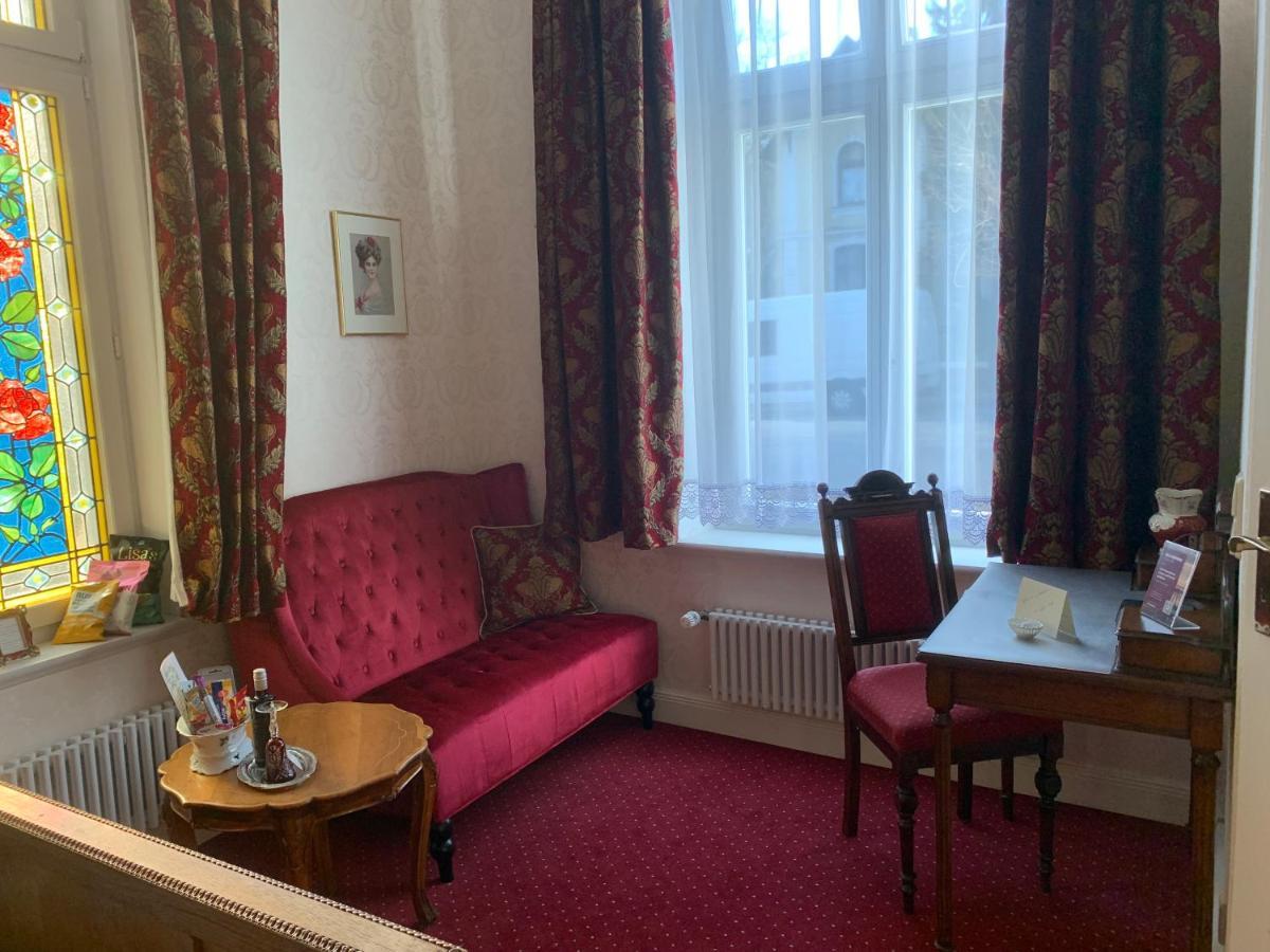 Hotel Seeufer Plön Buitenkant foto