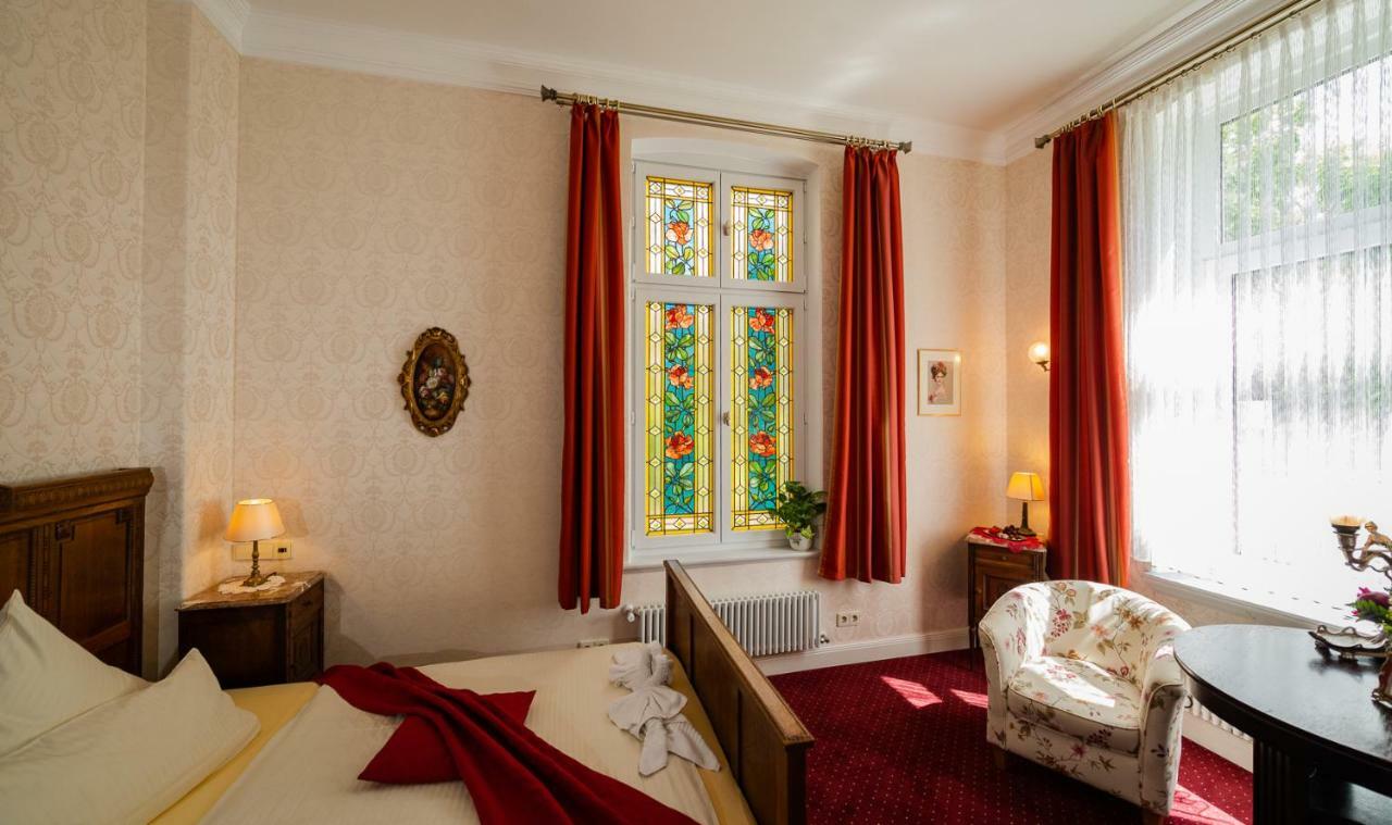 Hotel Seeufer Plön Buitenkant foto